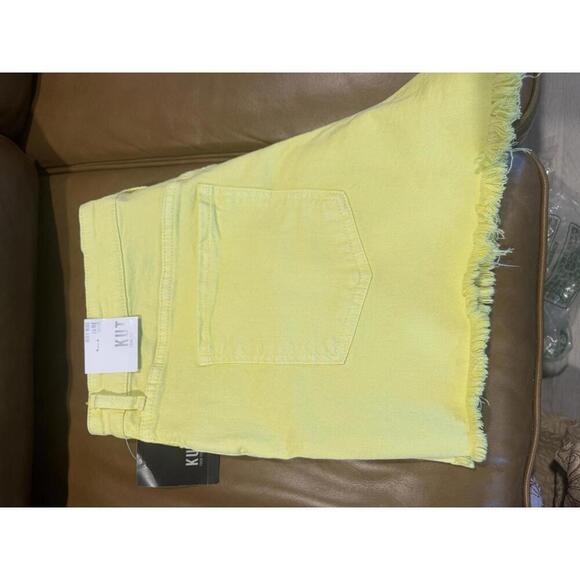KUT Yellow Frayed Hem Denim Shorts Size 16 - New With Tags - Picture 3 of 6